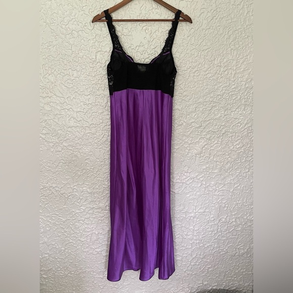 Vintage Victoria’s Secret Lace Satin Slip Dress Medium - Picture 5 of 7